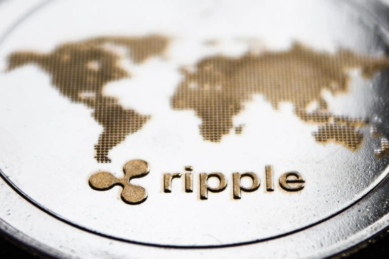 Crypto Analyst Says Ripple (XRP) and Cardano (ADA) are Overvalued